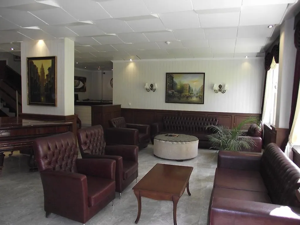 Akman Otel Kuşadası 2*,