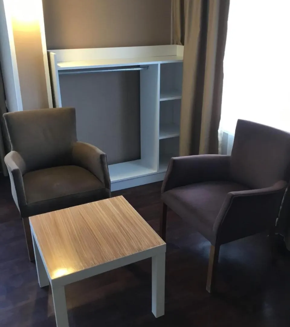 Akman Otel Kuşadası
