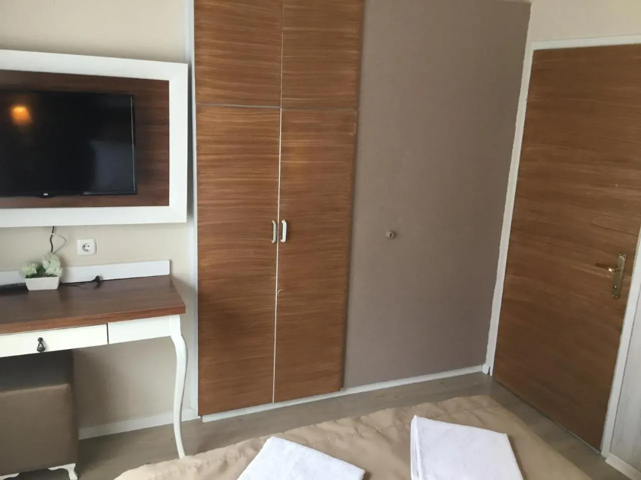 Akman Otel Kuşadası